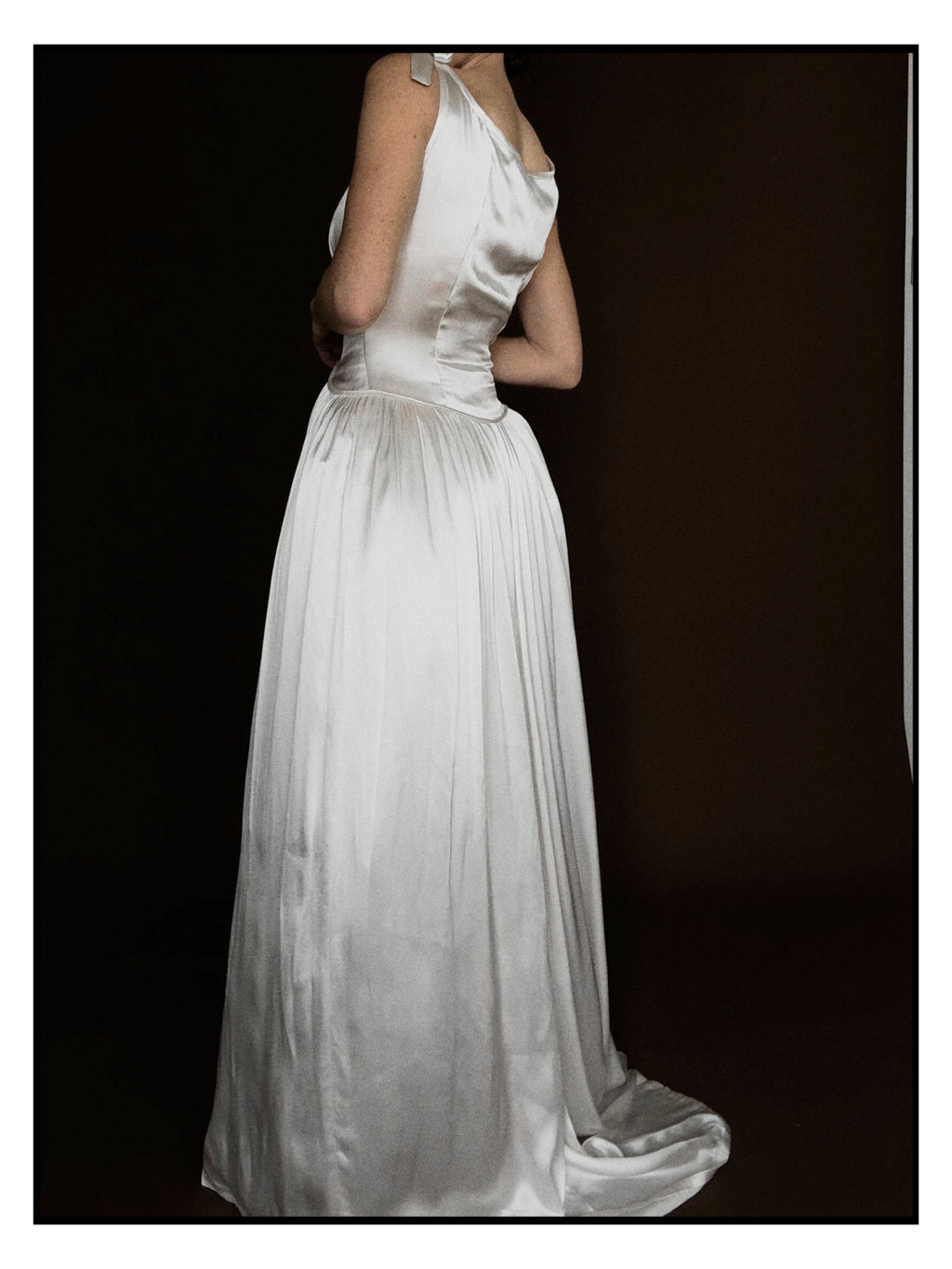 1940s Scalloped Basque Bow Gown