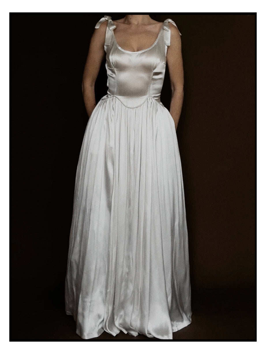 1940s Scalloped Basque Bow Gown