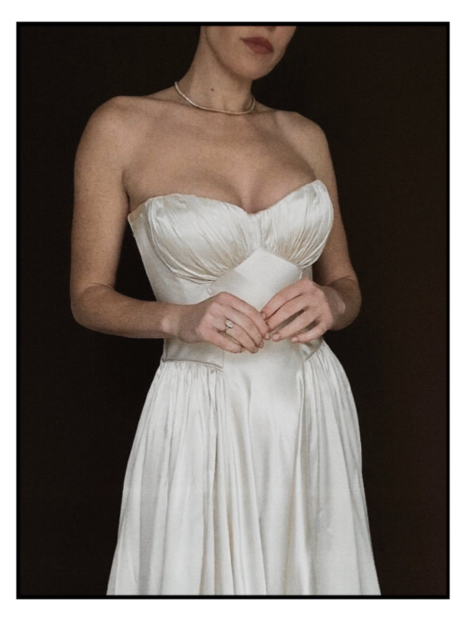 1940s Birth Of Venus Gown