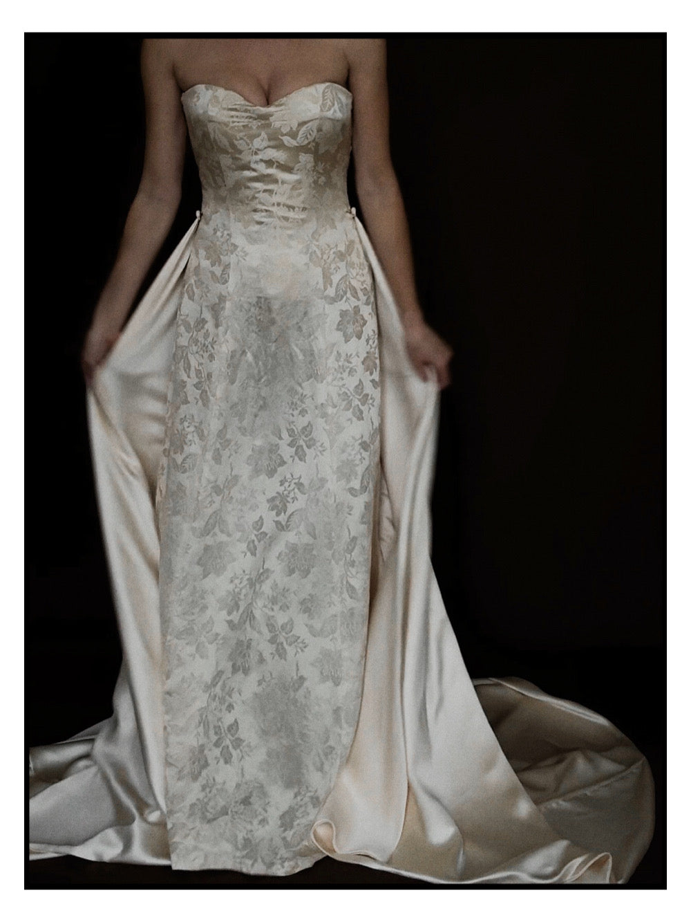 1940s Floral Brocade Sweetheart Gown with Detachable Train