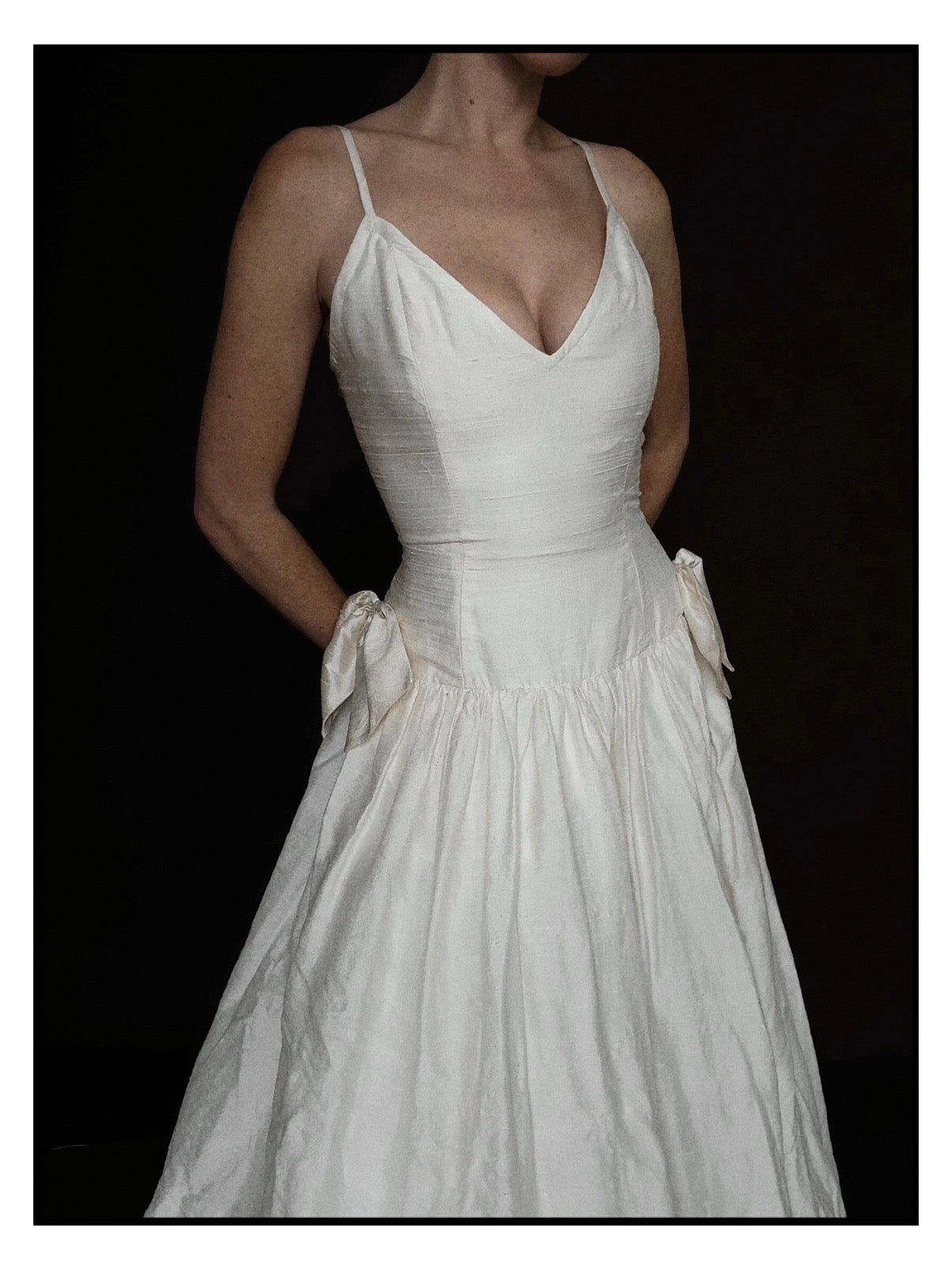 1980s English Raw Silk Bow Gown