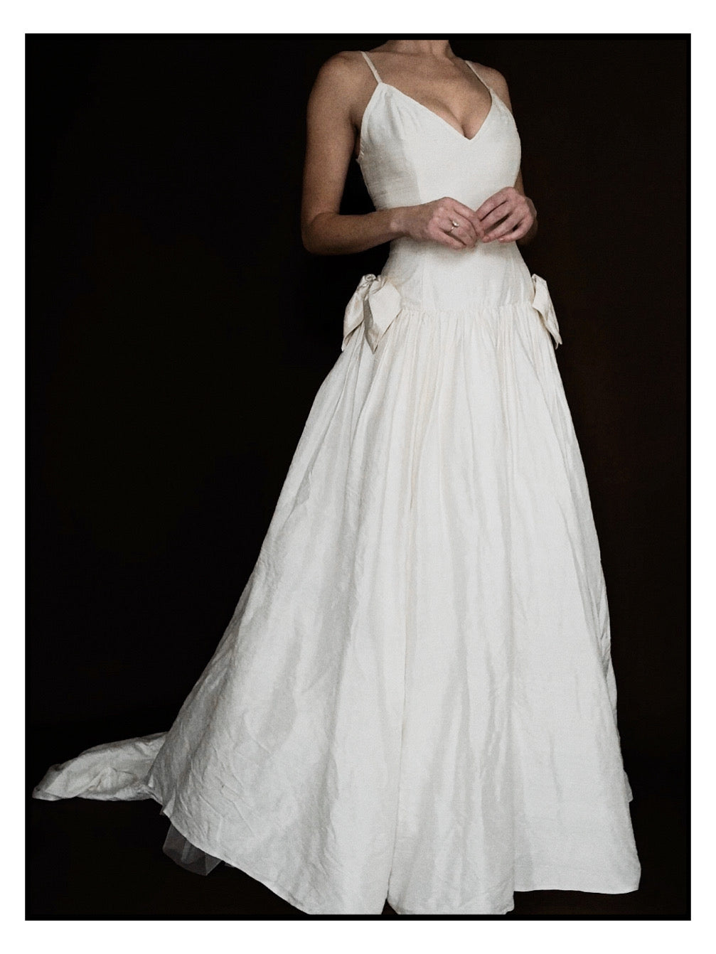 1980s English Raw Silk Bow Gown