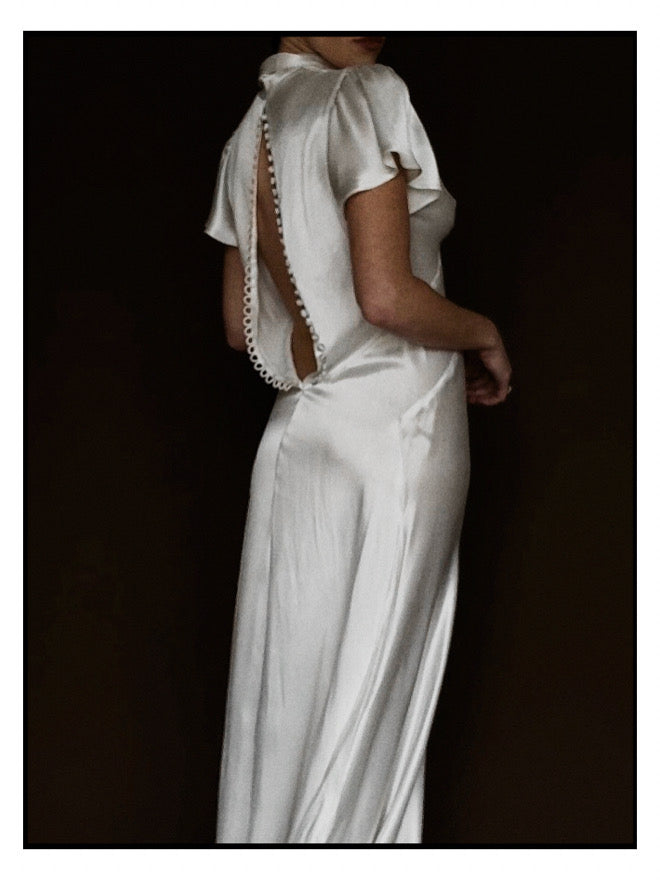 1930s Collar Flutter Sleeve Gown