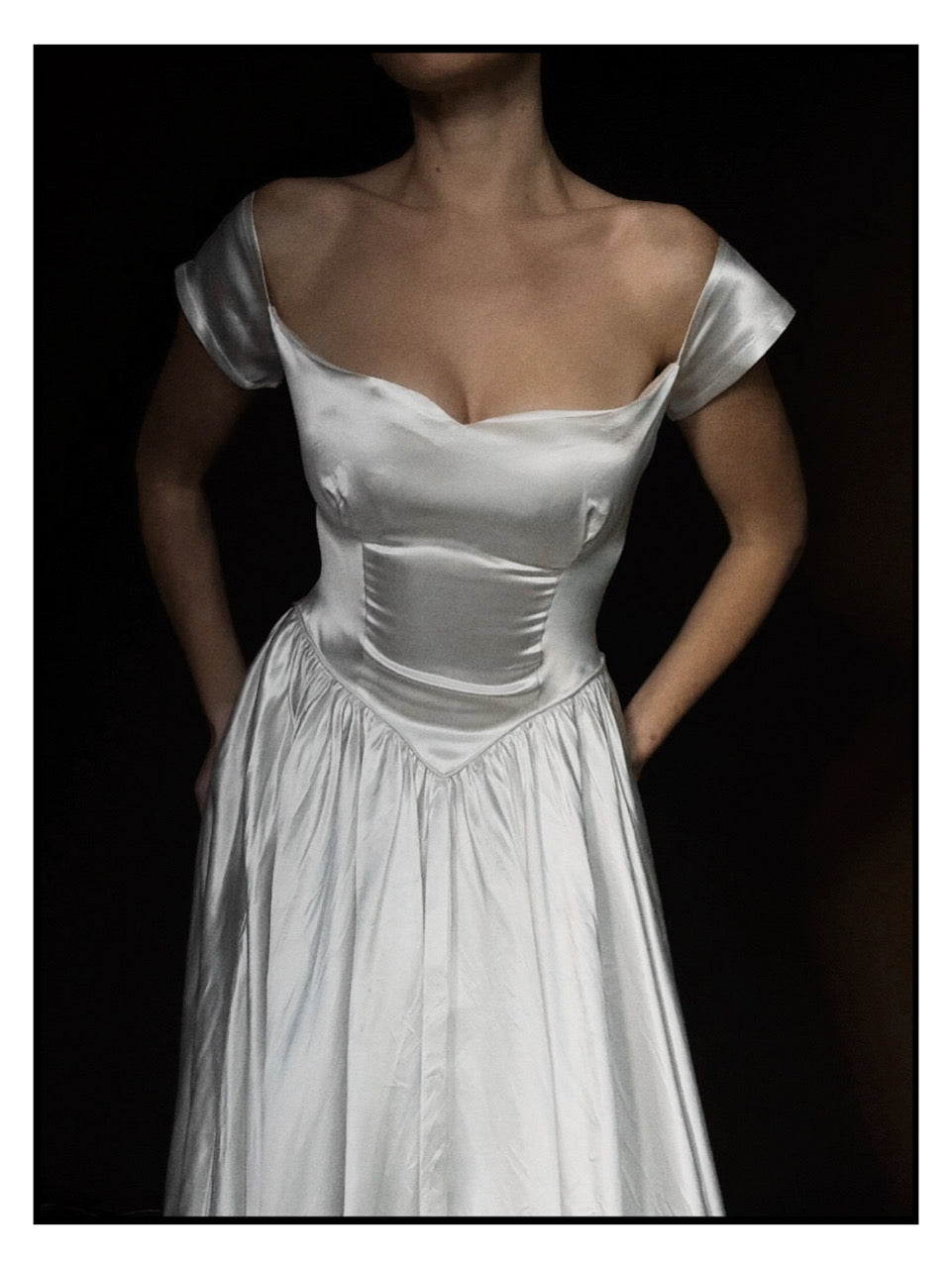 1940s Sweetheart Off-The-Shoulder Gown
