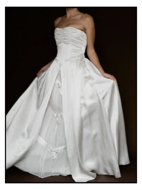 1940s Peak-A-Boo Bow Gown