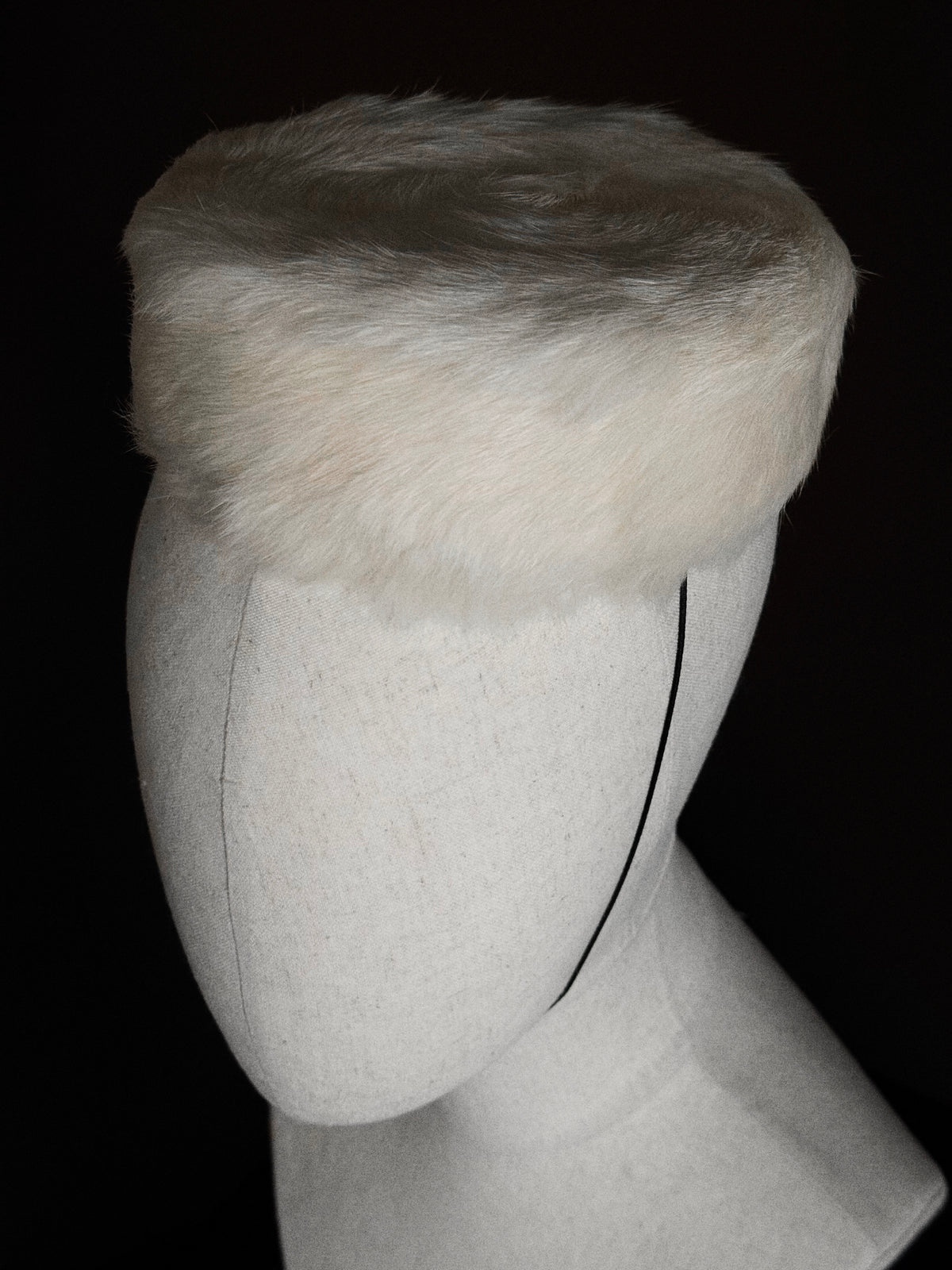 1950s Ivory Fur Pillbox Hat