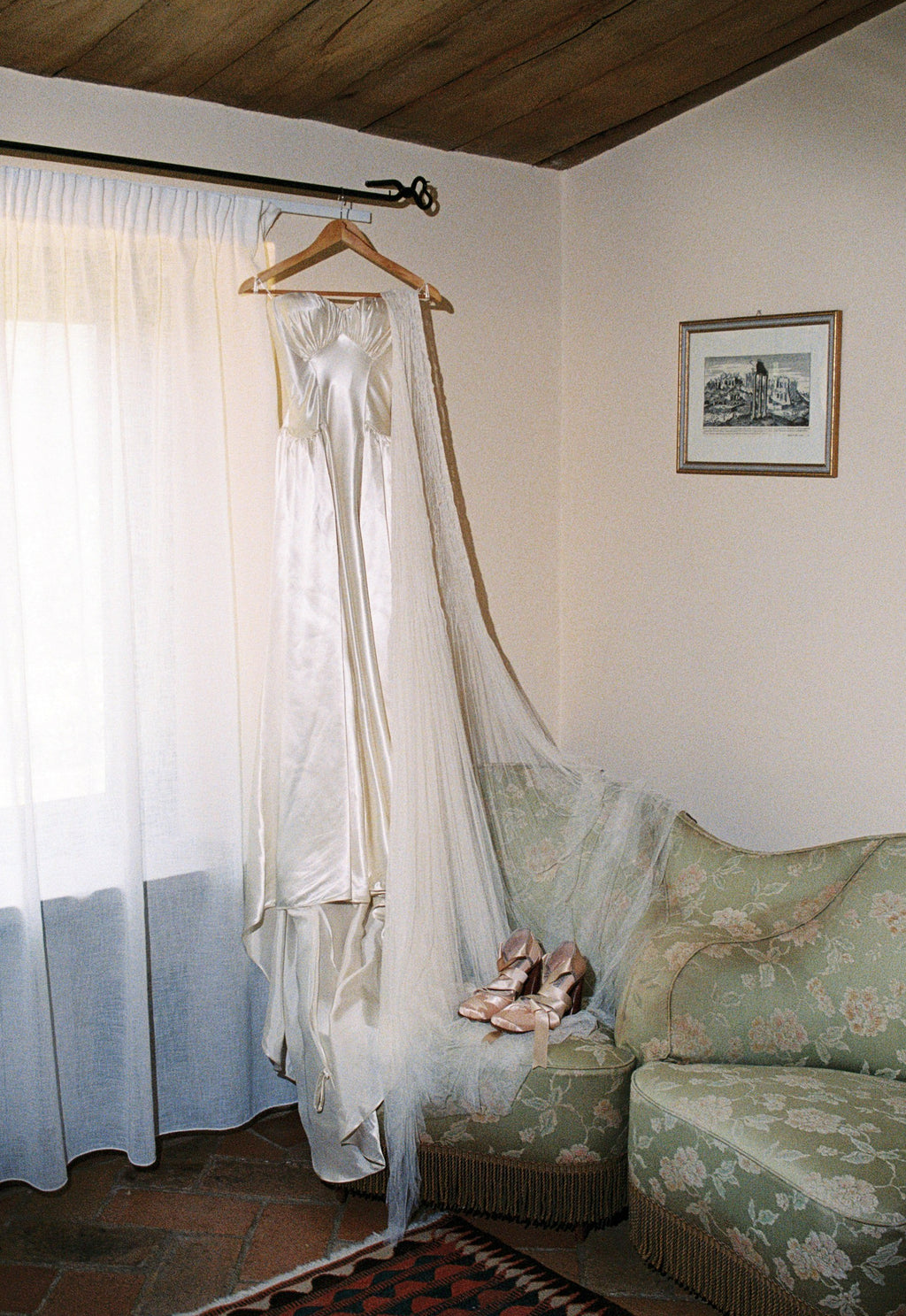 1940s Birth Of Venus Gown