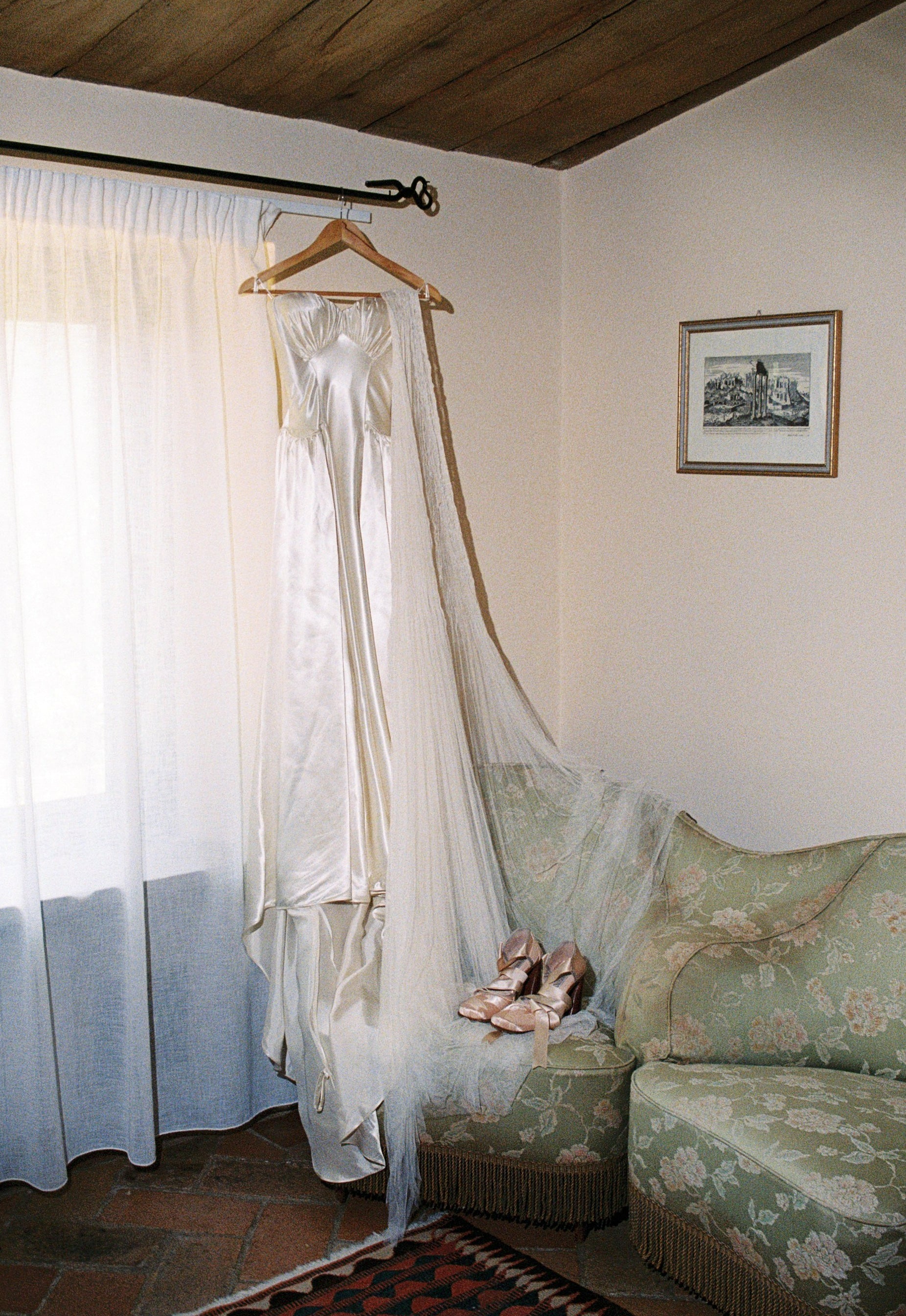 1940s Birth Of Venus Gown