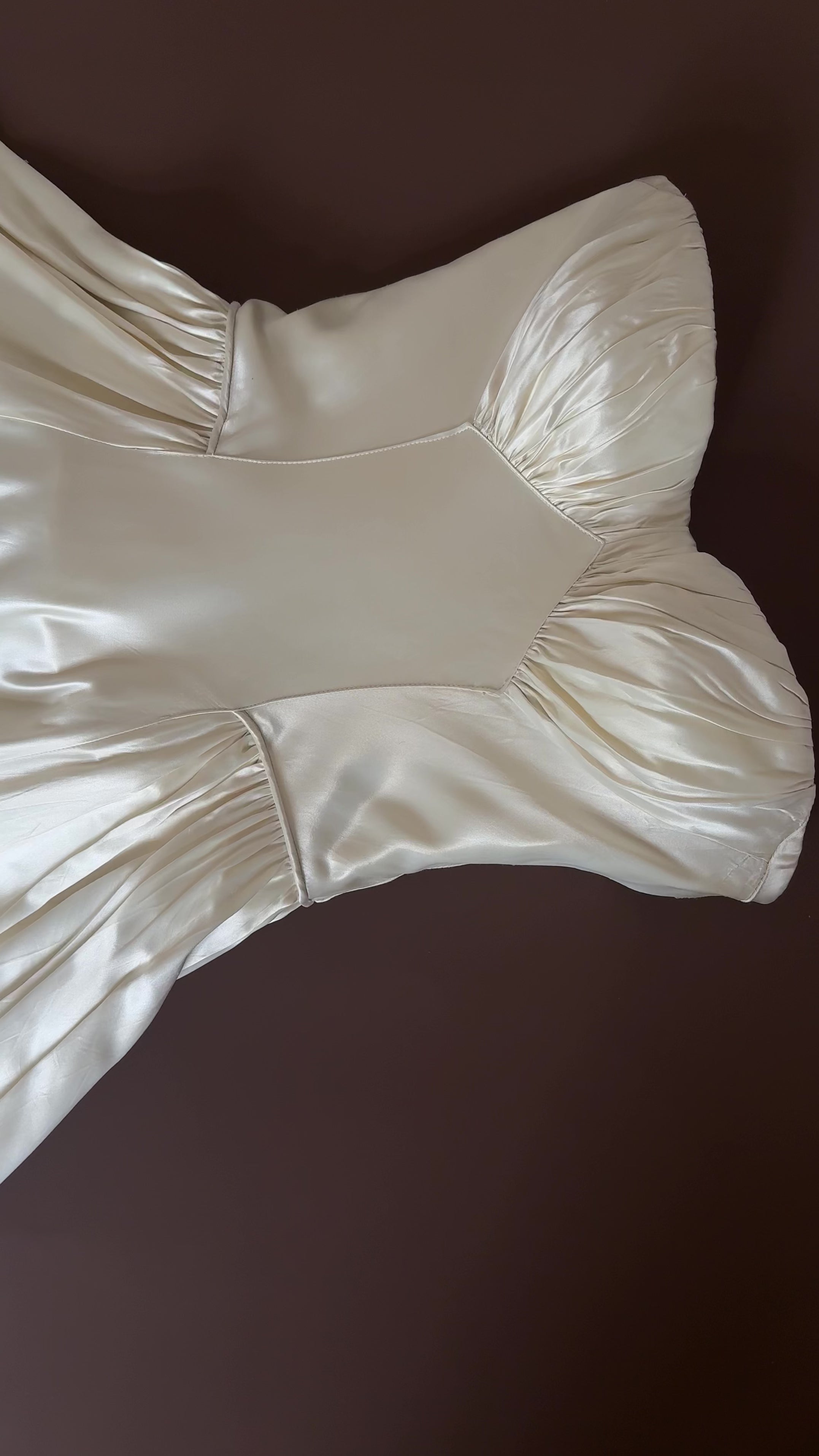 1940s Birth Of Venus Gown